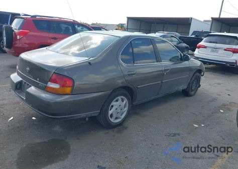 1999 Nissan Altima Gle/Gxe/Se/Se-L/Xe из США, поврежденный, VIN 1N4DL01D7XC163480